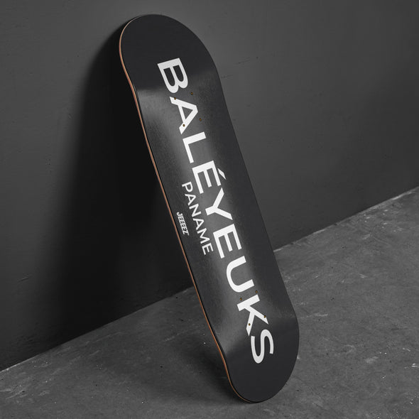 SKATE DECK BLACK BALEYEUKS PANAME