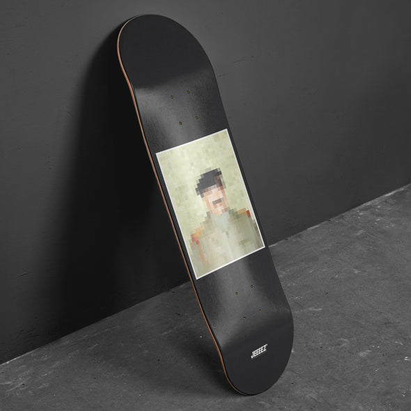 SKATE DECK SADDAM HUSSEIN PIXEL