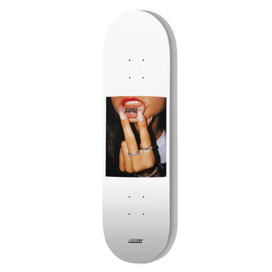 SKATE DECK ZEUBI LIPS TATTOO